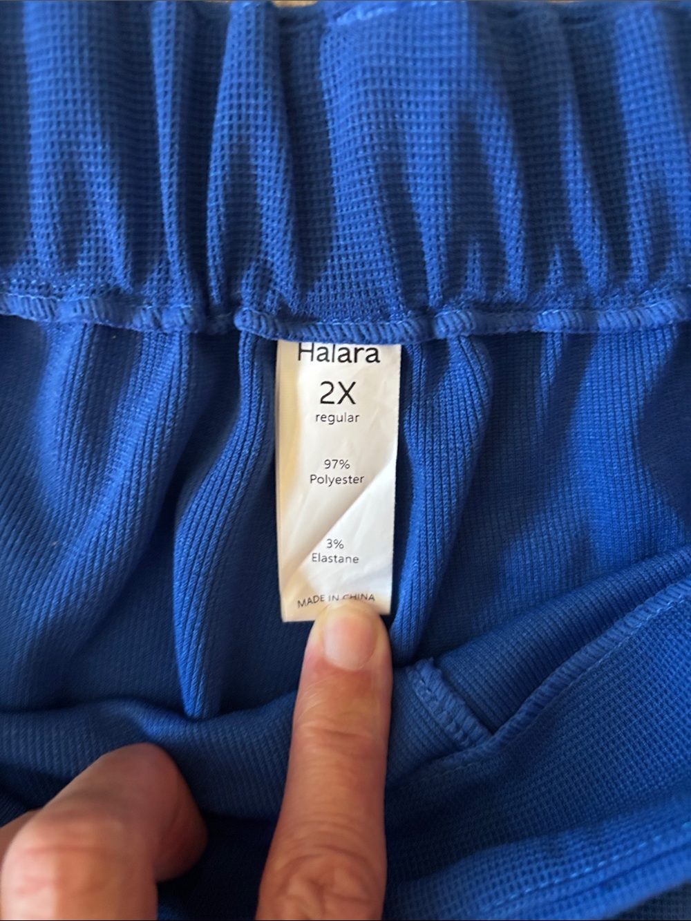 HALARA Wide-Leg Pull-On Pants in Bright Blue - Picture 2 of 4